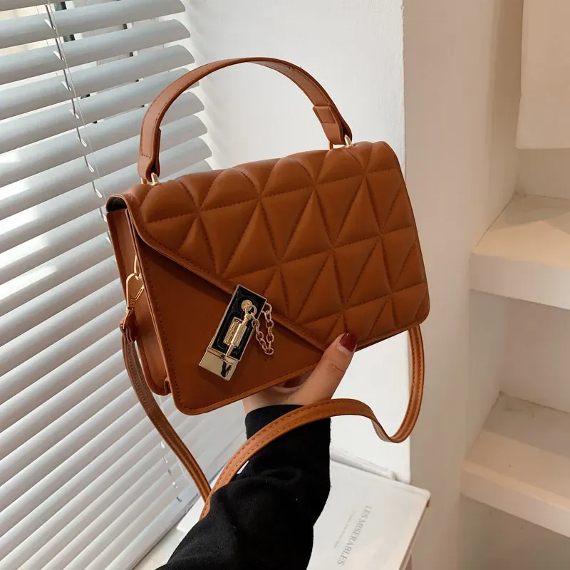 Retro Solid Color Plaid Simple Shoulder Bag