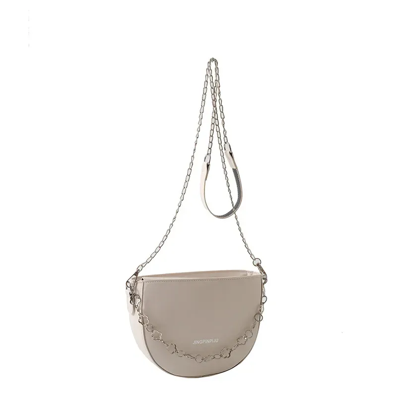 Women Simple Chain Crossbody Bag - Image 5