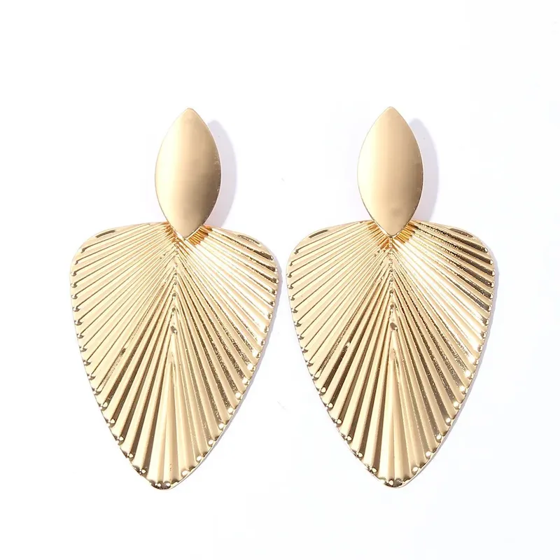 Wholesale Unique Disc Exaggerated Fashion Earrings - Image 13